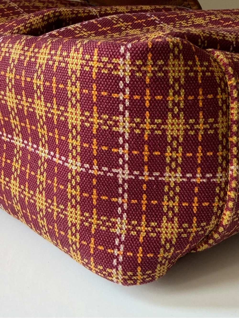 Gucci Check Tote Bag Bordeaux Plaid Leather - style 628159